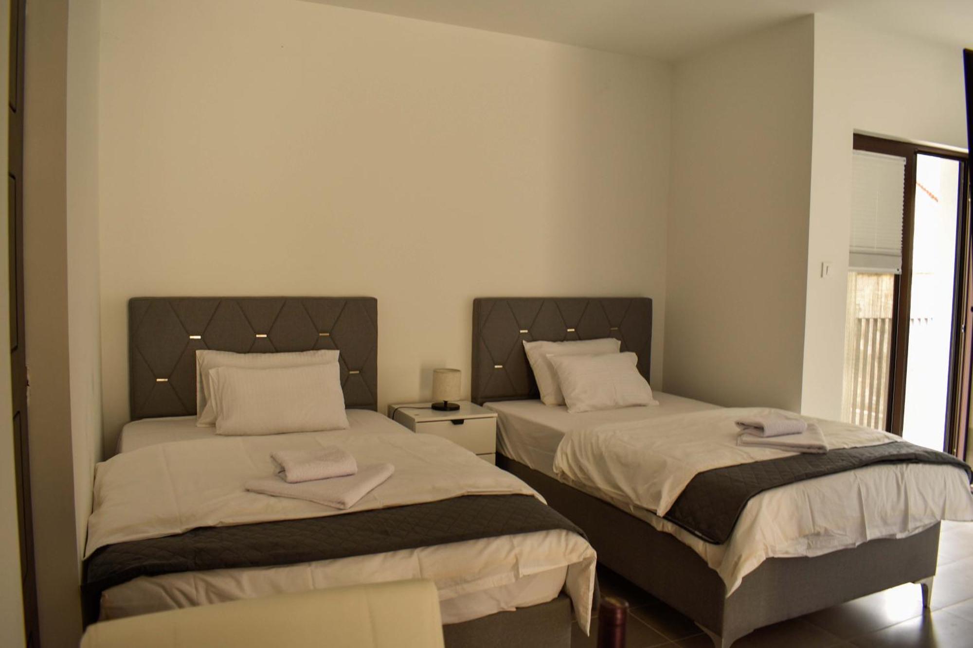 Absolute Adriatic Apartamento Kotor Exterior foto